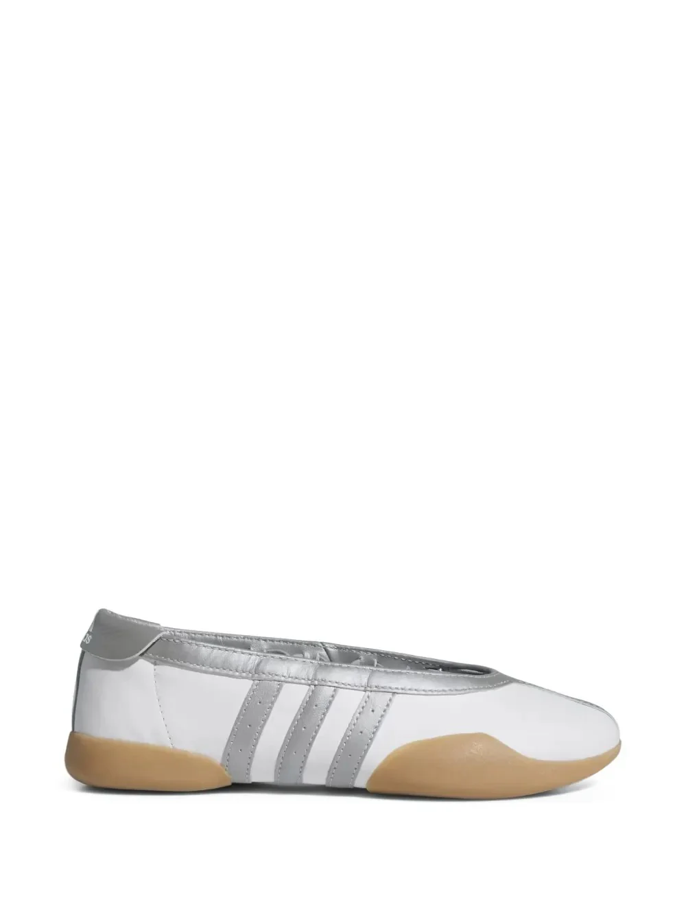 sneakers taekwondo