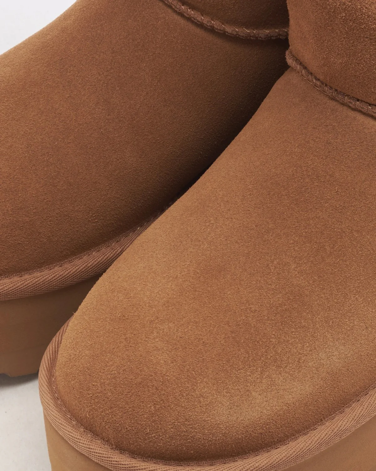 ugg mini platform - Image 4